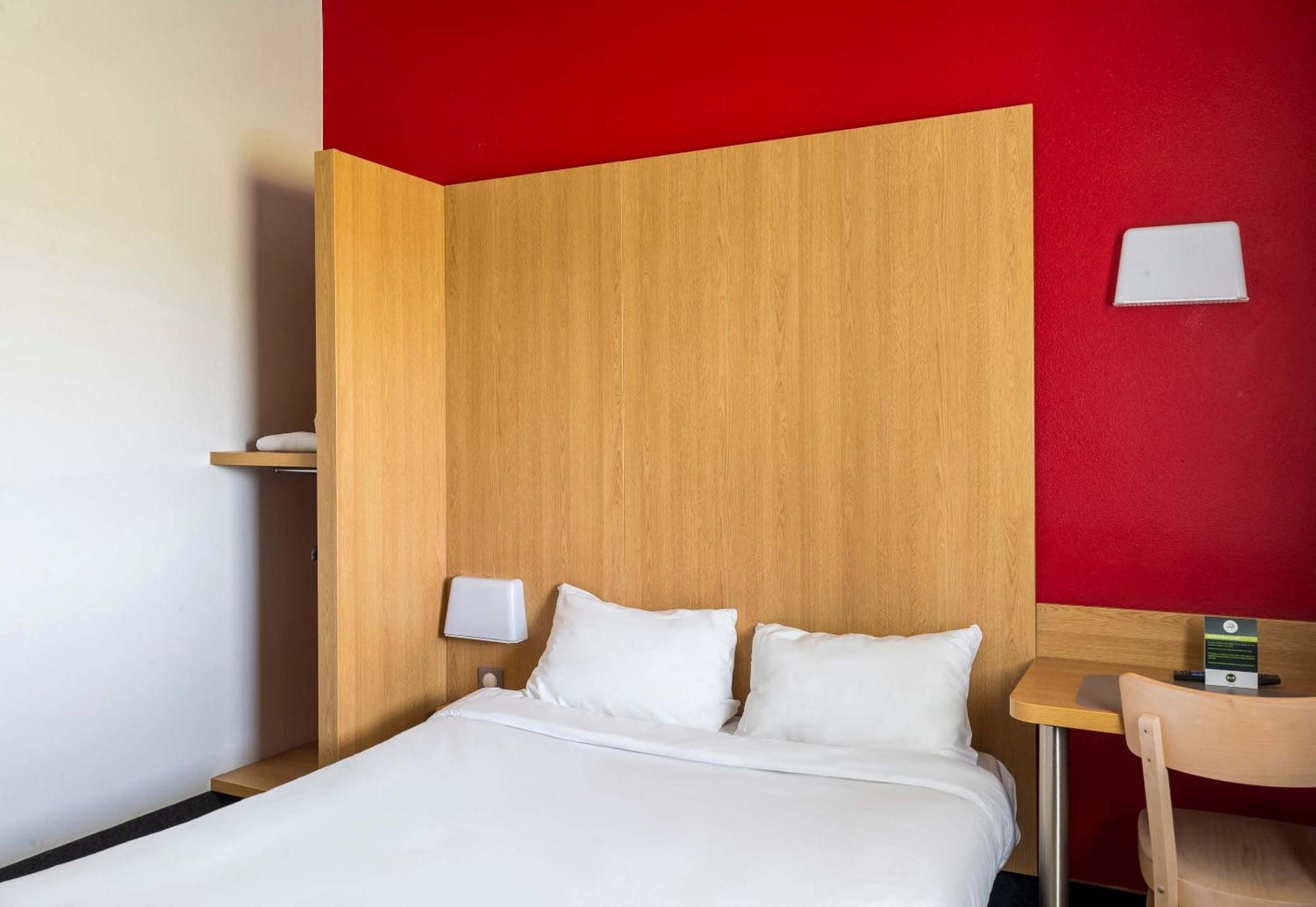B&B Hotel Troyes Barberey ภายนอก รูปภาพ