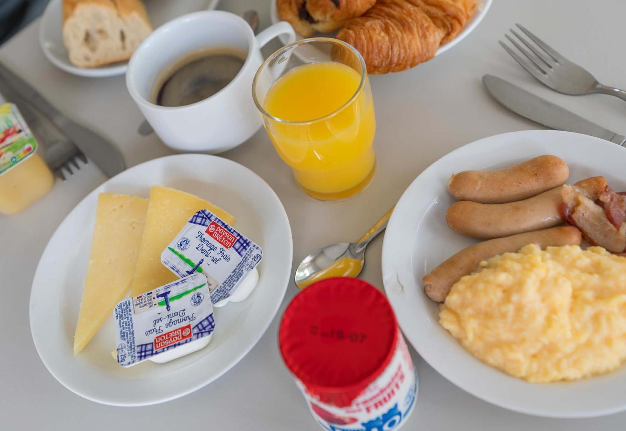 B&B Hotel Troyes Barberey ภายนอก รูปภาพ
