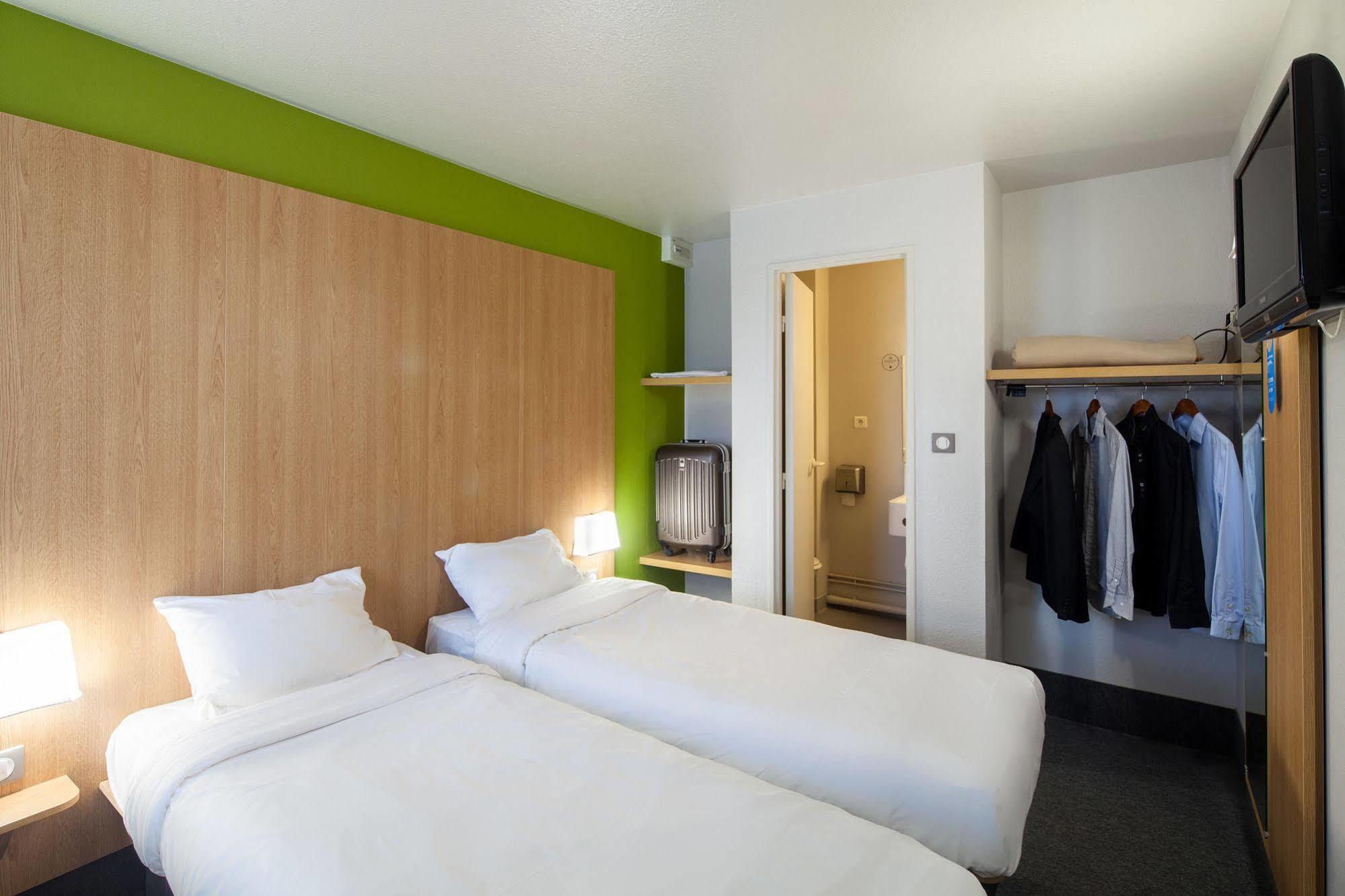B&B Hotel Troyes Barberey ภายนอก รูปภาพ