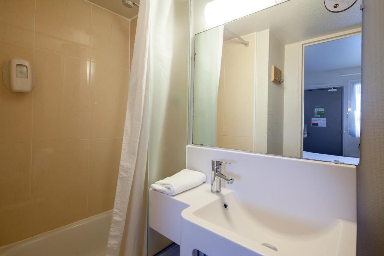 B&B Hotel Troyes Barberey ภายนอก รูปภาพ
